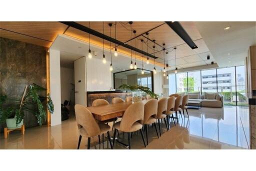 For Rent  Spacious Renovated Penthouse with 4 Bedrooms near BTS Promphong Cat Friendly