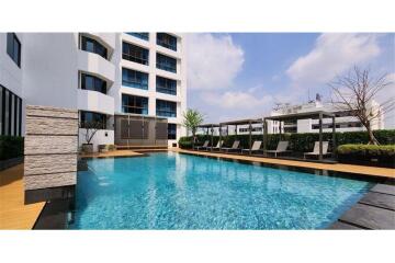 Luxurious Condo Living in Sukhumvit, Bangkok