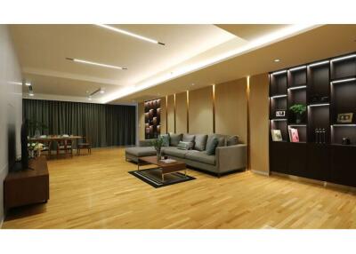 Luxurious Condo Living in Sukhumvit, Bangkok