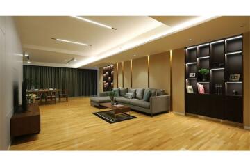 Luxurious Condo Living in Sukhumvit, Bangkok