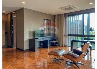 2 bed for rent a few walk to BTS Ekkamai