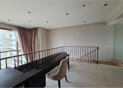 For Sale with Tenant: Best Price Duplex 2 Bedrooms high floor at The Emporio Place