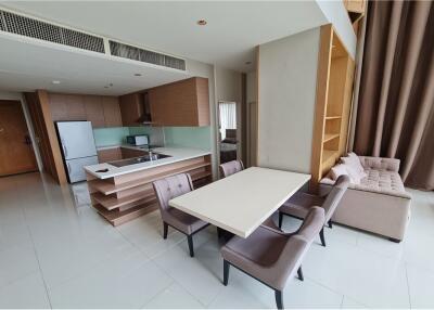 For Sale with Tenant: Best Price Duplex 2 Bedrooms high floor at The Emporio Place