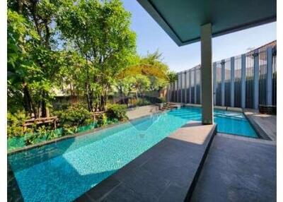 176 Sqm., 3 Beds, 2 Baths Townhouse listed for ฿ 5,600,000.