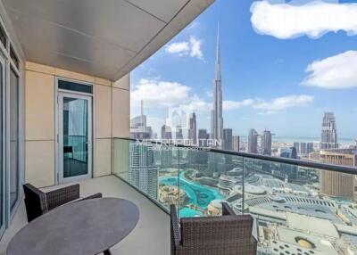 Vacant  Sky Collection  Full Burj View