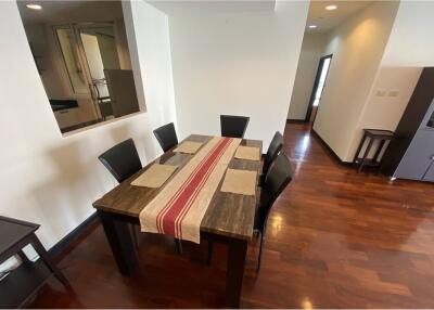 2BR High-Floor Condo at Wilshire Sukhumvit 22 - Close to Em District