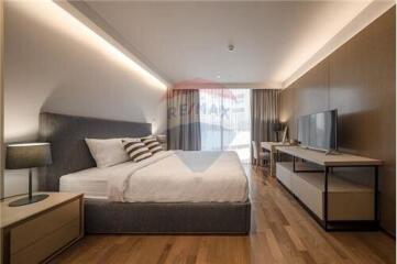 For Rent Brand New Luxury 2BR Apartment in Phromphong - Full Amenities & Prime Location