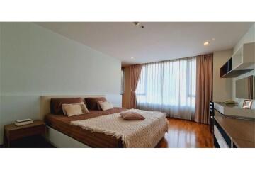 Spacious 3 bedrooms Sukhumvit 24 FOR RENT Next to Park