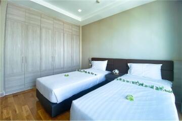 For Rent Apartment High Rise Building 2 Bedrooms with balcony in Sukhumvit 39