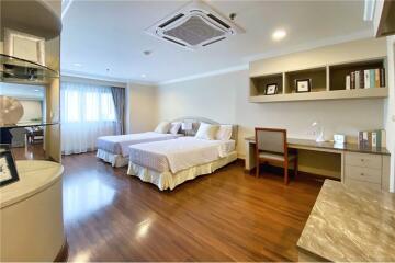 Pet friendly renovated style spacious 3 bedrooms in Asoke