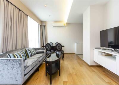 H 43 / 2 Bedrooms / For Rent H / 52k