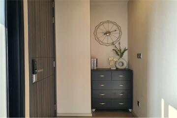 For Rent : 2Beds Condo  - High Floor with City Views Just few step to BTS Asoke