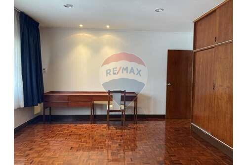 3 bed room pet friendly BTS Chitlom Lumpini park