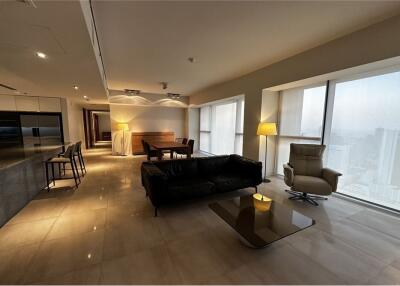 For Sale - 3 Bedrooms - The Met - High floor - 41 MB