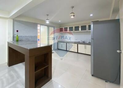 Rent this renovated 3-bed home in Watthana!