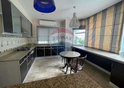 "Spacious Sathon Sanctuary: 3BR/3BA Home for Rent!"