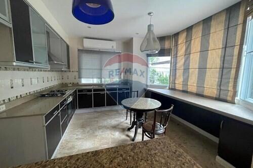 "Spacious Sathon Sanctuary: 3BR/3BA Home for Rent!"