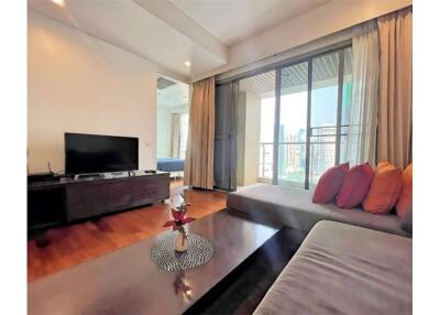 Luxurious Condo at The Lakes, Khlong Toei