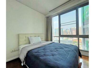 Luxurious Condo at The Lakes, Khlong Toei