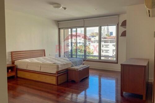 3 bed for rent BTS Ploenchit sukhumvit