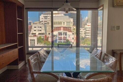 3 bed for rent BTS Ploenchit sukhumvit