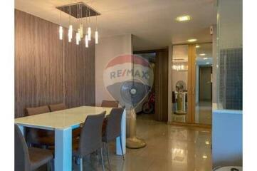 2 bed for rent pet friendly BTS Ekkamai Sukhumvit