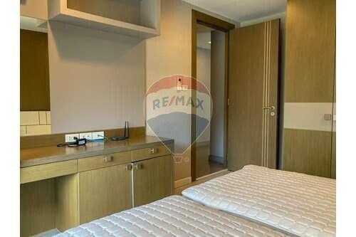 2 bed for rent pet friendly BTS Ekkamai Sukhumvit