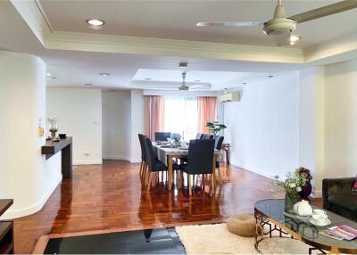 Pet-Friendly 5BR Townhouse in Sathorn Secure Compound - Near BTS St. Louis