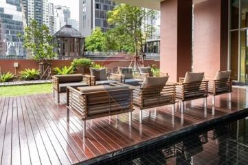 Luxurious 3-BR Condo in Vibrant Bangkok