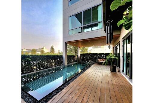 Five-Story Single House for Sale in Sukhumvit 71