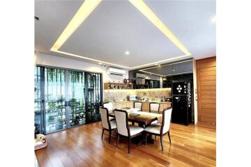 Five-Story Single House for Sale in Sukhumvit 71