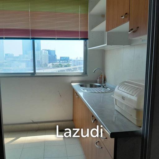 1 Bedr 1 Bath 52 Sqm. Supalai Park Srinakarin.