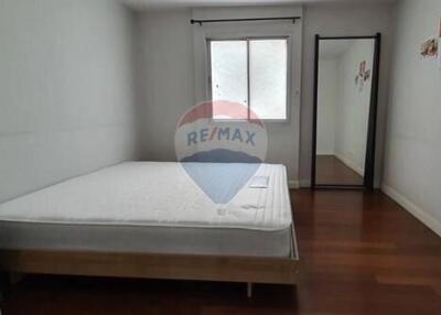 Affordable 2 bedroom condo near BTS Chong Nonsi available now.