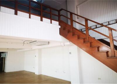 New Price Updated! 2-storey commercial space for office, restaurant and cafe in Thonglor 13