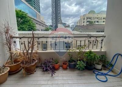 2 bed for rent BTS Surasak Station - Sathon road