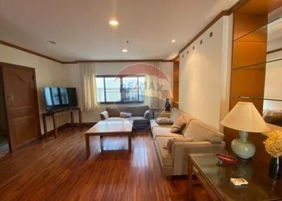 2 bed for rent BTS Surasak Station - Sathon road