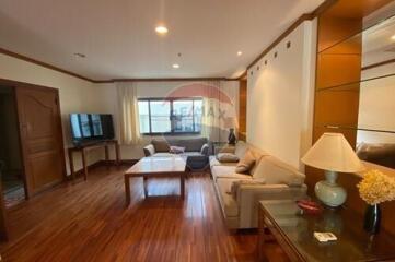 2 bed for rent BTS Surasak Station - Sathon road