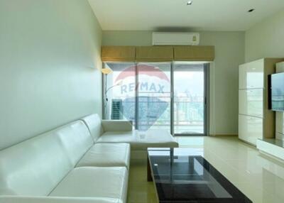 Higher floor 2-Bedroom, Pet friendly close to Emquartier and BTS.