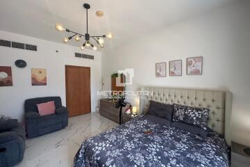 Fully Upgraded  Furnished  2-Bed Converted