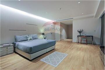 "Luxurious 4BR Condo in Sukhumvit 39 for Rent Now!"