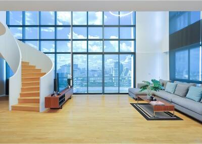 "Luxurious 4BR Condo in Sukhumvit 39 for Rent Now!"