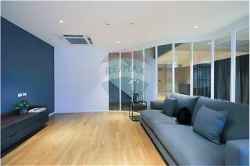 "Luxurious 4BR Condo in Sukhumvit 39 for Rent Now!"