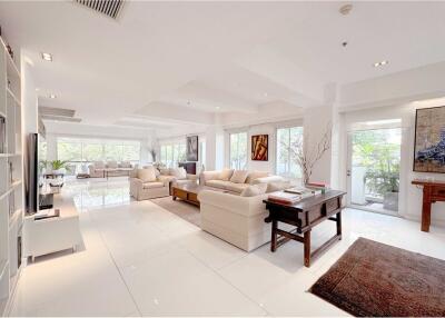 For Sale - Special unit - New renovated 3 Bedrooms - Narathorn Place