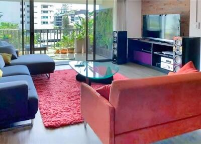 For Rent - 3 bedrooms bright and airy Baan Prida Sukhumvit Soi 8