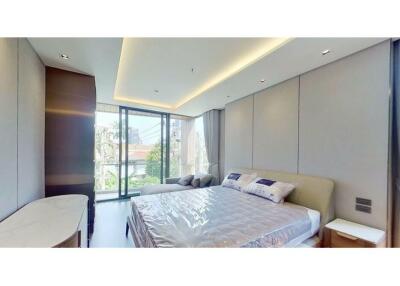 Luxury 2 bedrooms for rent closed to BTS Promphong