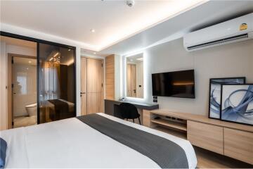 For rent: Pet Friendly Brand new 2-bedroom luxury apartment on Sukhumvit 63.