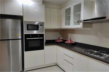 For rent pet friendly apartment 3 beds in Sukhumvit 22 BTS Phrompong