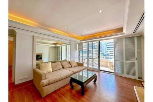 2 bed for rent BTS Ploenchit Sukhumvit