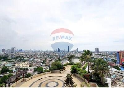 99 Sqm., 2 Beds, 2 Baths Condo listed for ฿ 8,700,000.