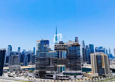 Ready To Move  Fully furnished Burj Khalifa View